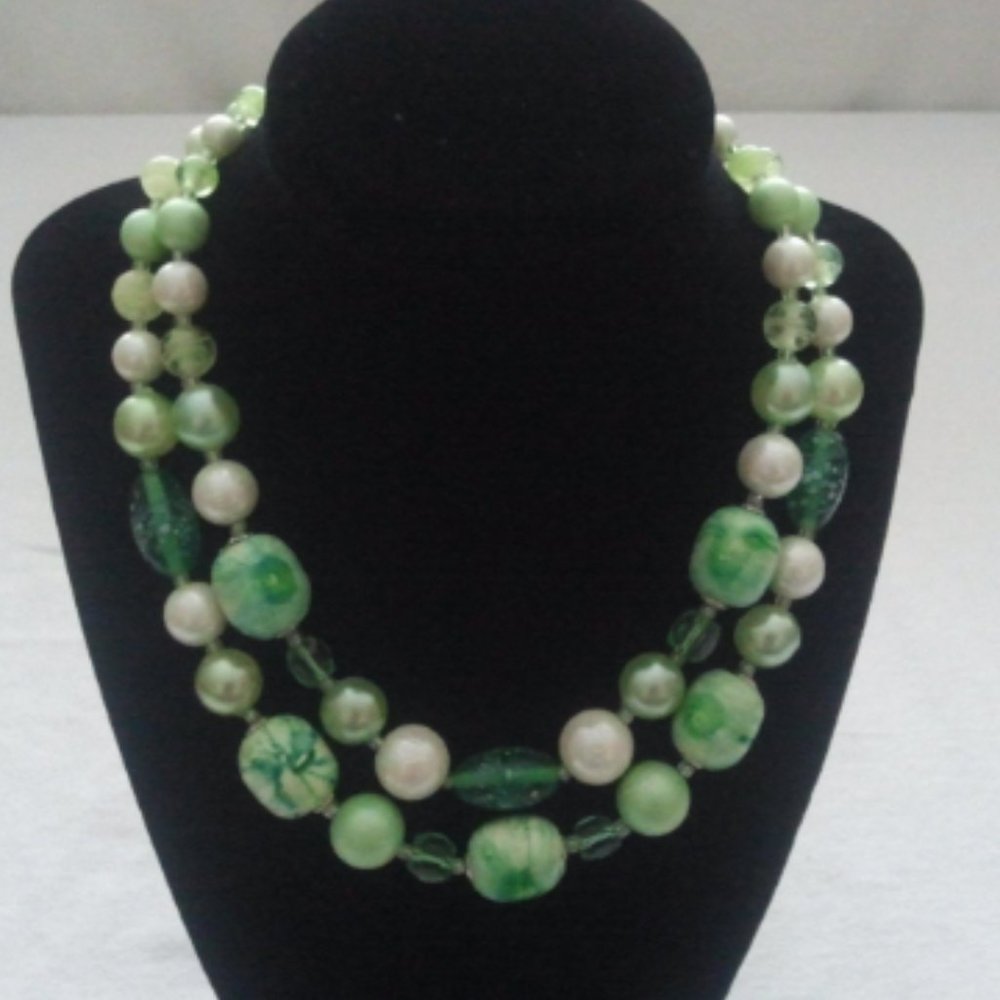 1940's 2 strand hook clasp necklace